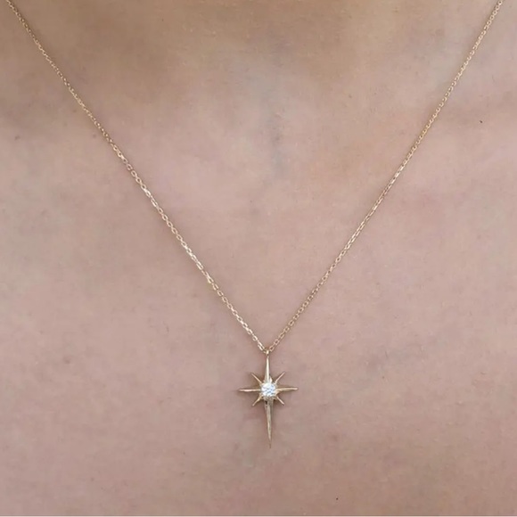 Wish Upon A Star Necklace - Picture 2 of 2